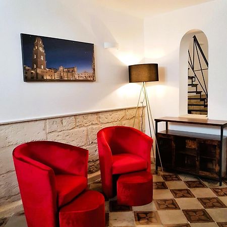 Casa Dante Deliziosa Casa A Due Passi Dal Centro Villa Lecce Exteriör bild